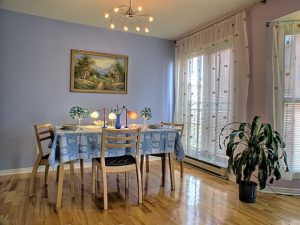 Dining Dining