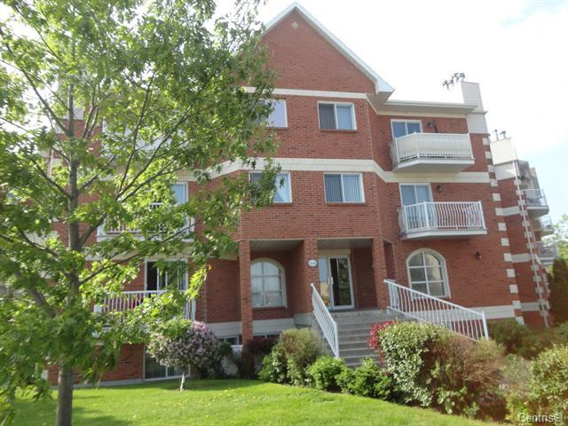 Spacious and Bright Condo in Lasalle – SOLD